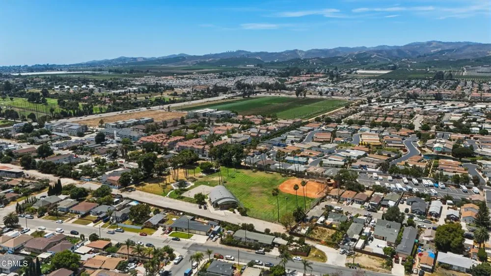 11378 Nardo Street Ventura, CA 93004