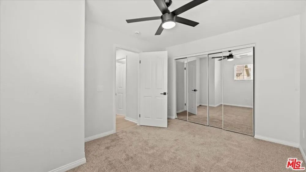 3608 W Chapman Lane Inglewood, CA 90305
