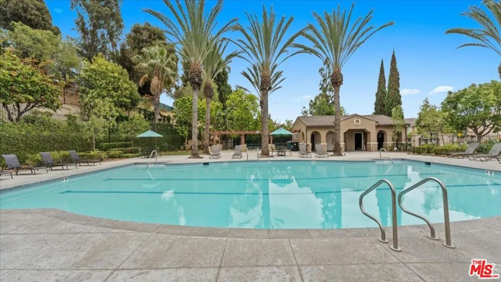 3608 W Chapman Lane Inglewood, CA 90305