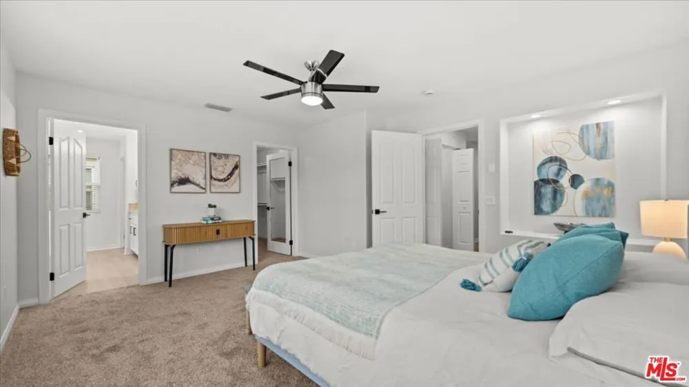 3608 W Chapman Lane Inglewood, CA 90305