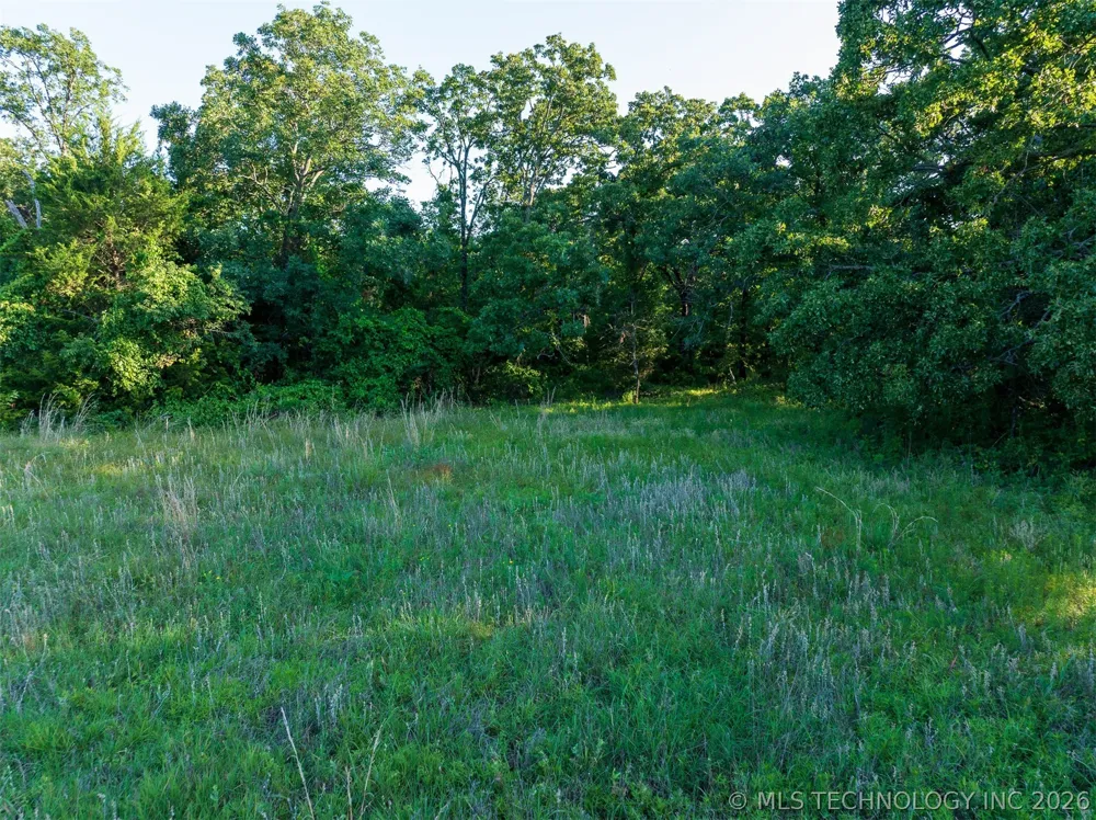 6 S 4240 ROAD Chelsea, OK 74016