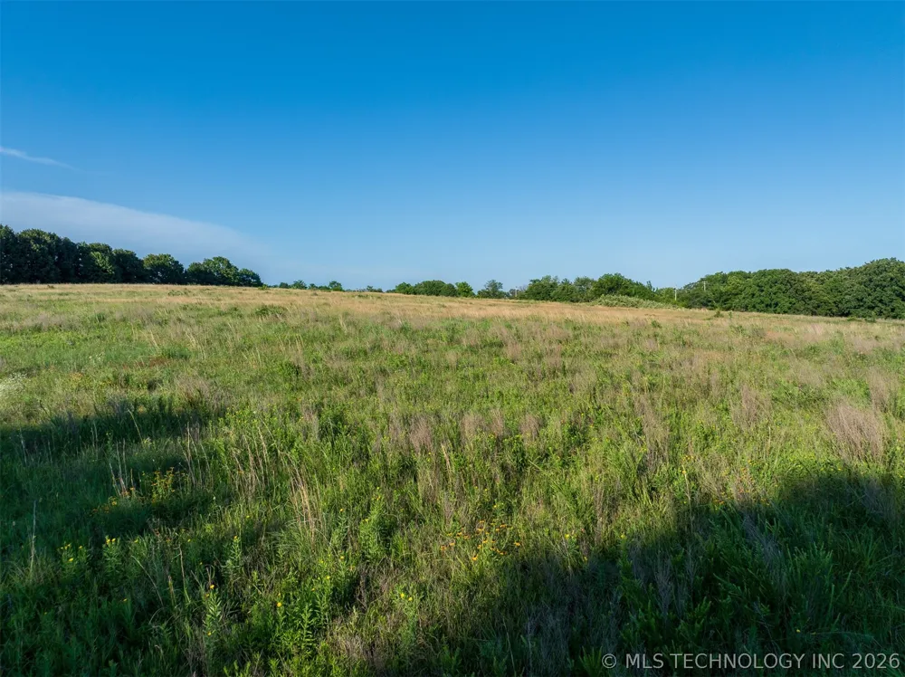 6 S 4240 ROAD Chelsea, OK 74016