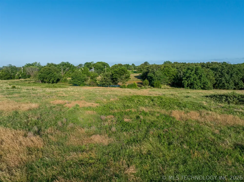6 S 4240 ROAD Chelsea, OK 74016