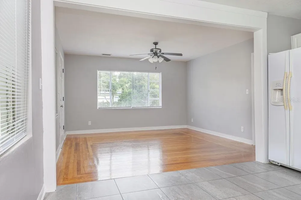 630 E INDIANA AVENUE Deland, FL 32724