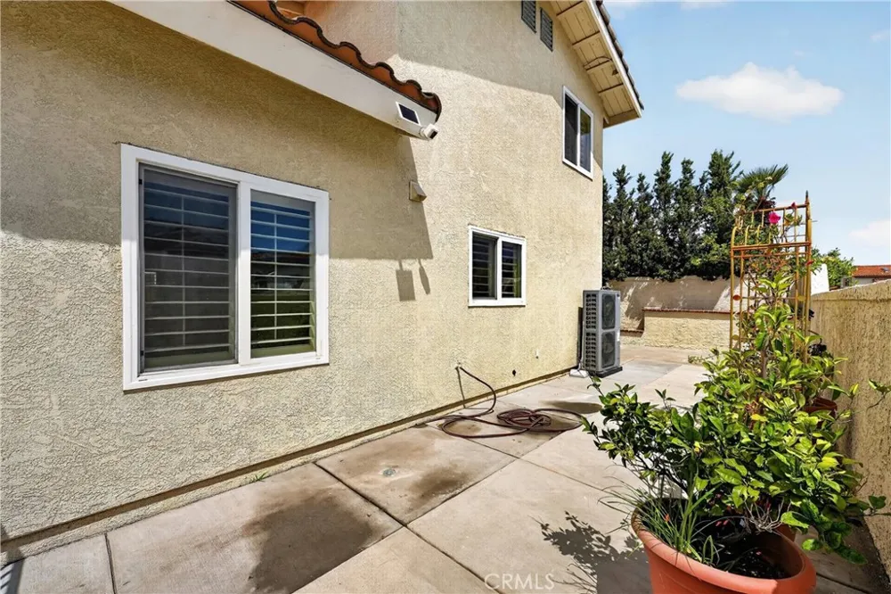 28811 Vista Aliso Lake Forest, CA 92679