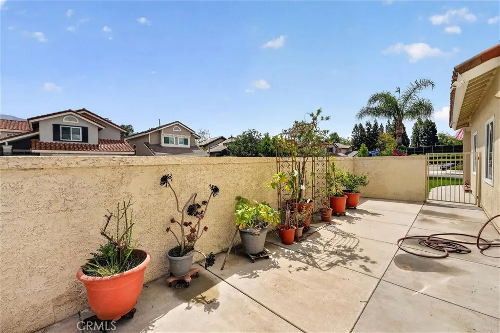 28811 Vista Aliso Lake Forest, CA 92679