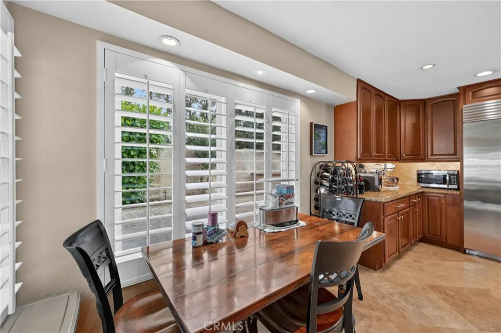 28811 Vista Aliso Lake Forest, CA 92679