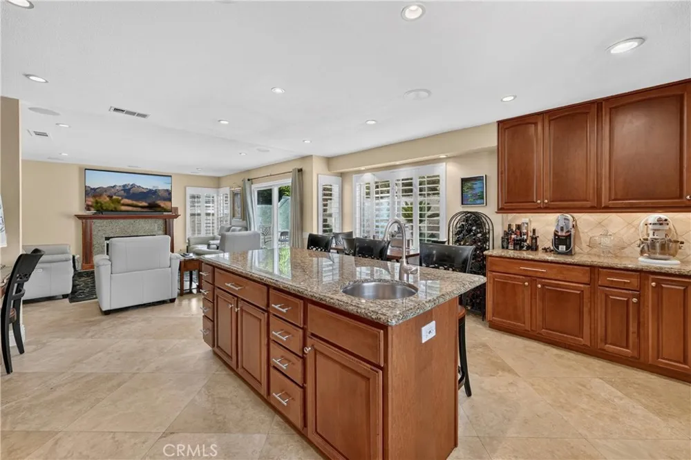 28811 Vista Aliso Lake Forest, CA 92679