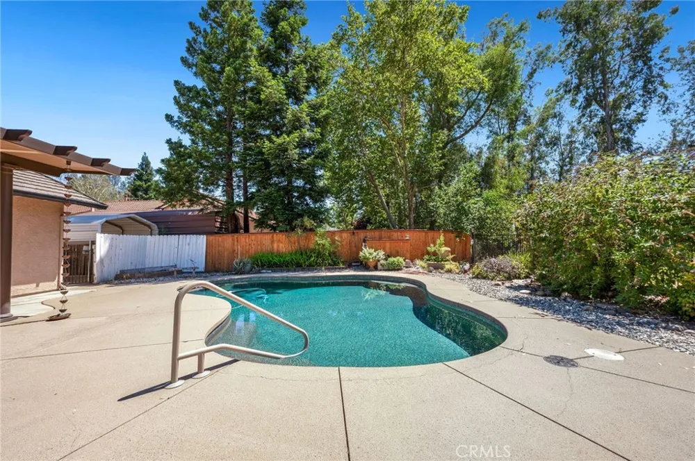 1740 Vinson Drive Redding, CA 96003