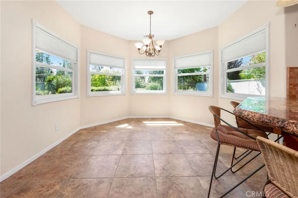 1740 Vinson Drive Redding, CA 96003