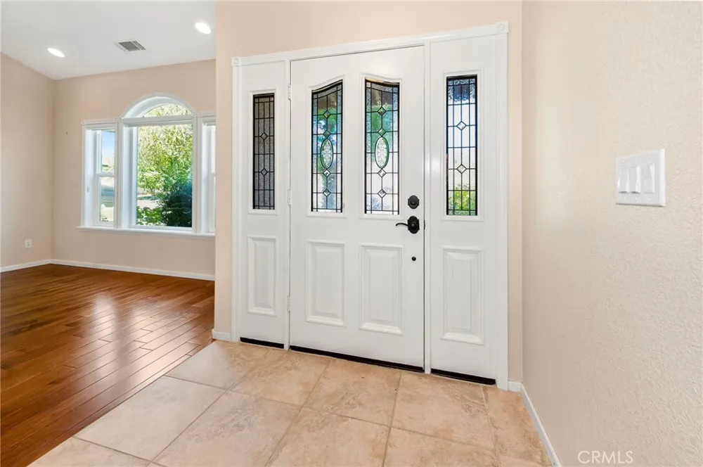 1740 Vinson Drive Redding, CA 96003