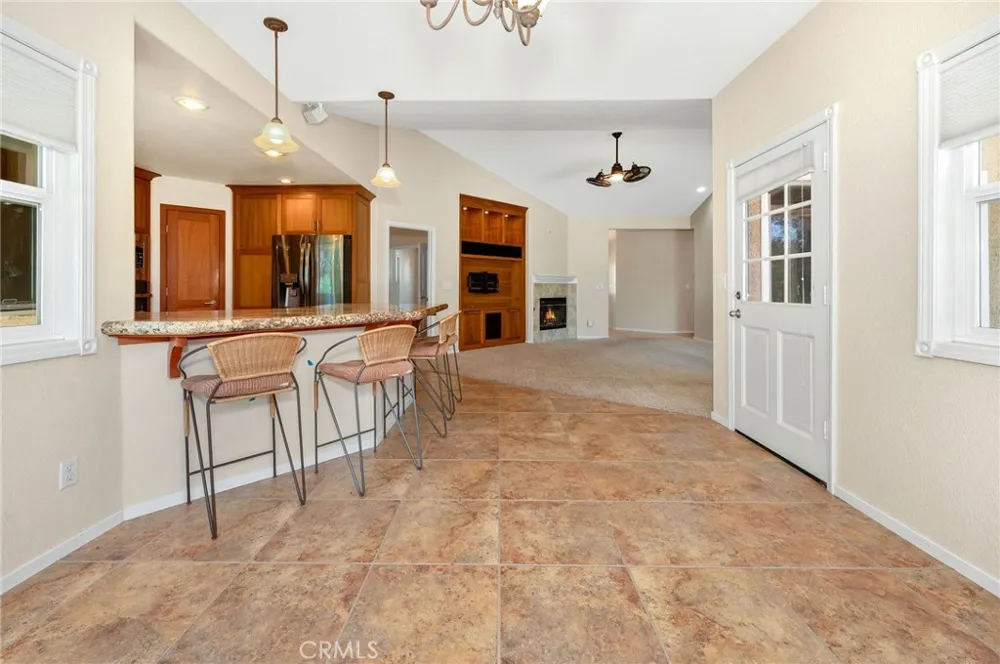 1740 Vinson Drive Redding, CA 96003