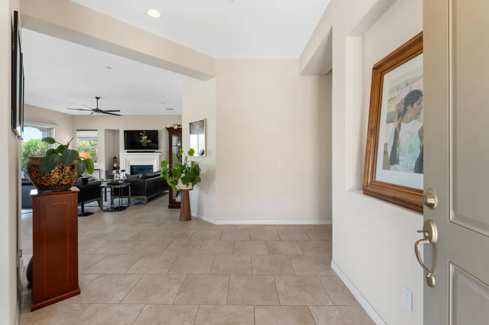 28609 W Natoma Drive Cathedral City, CA 92234