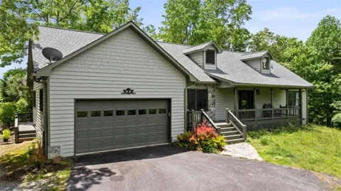 25 Walhala Trail