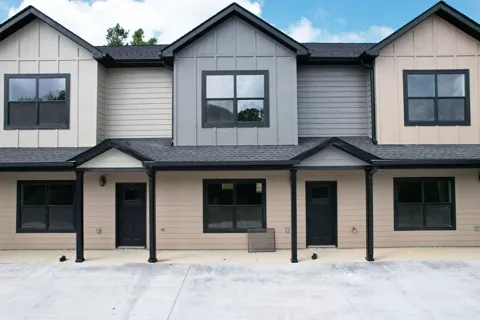 265 Cass Lane NW