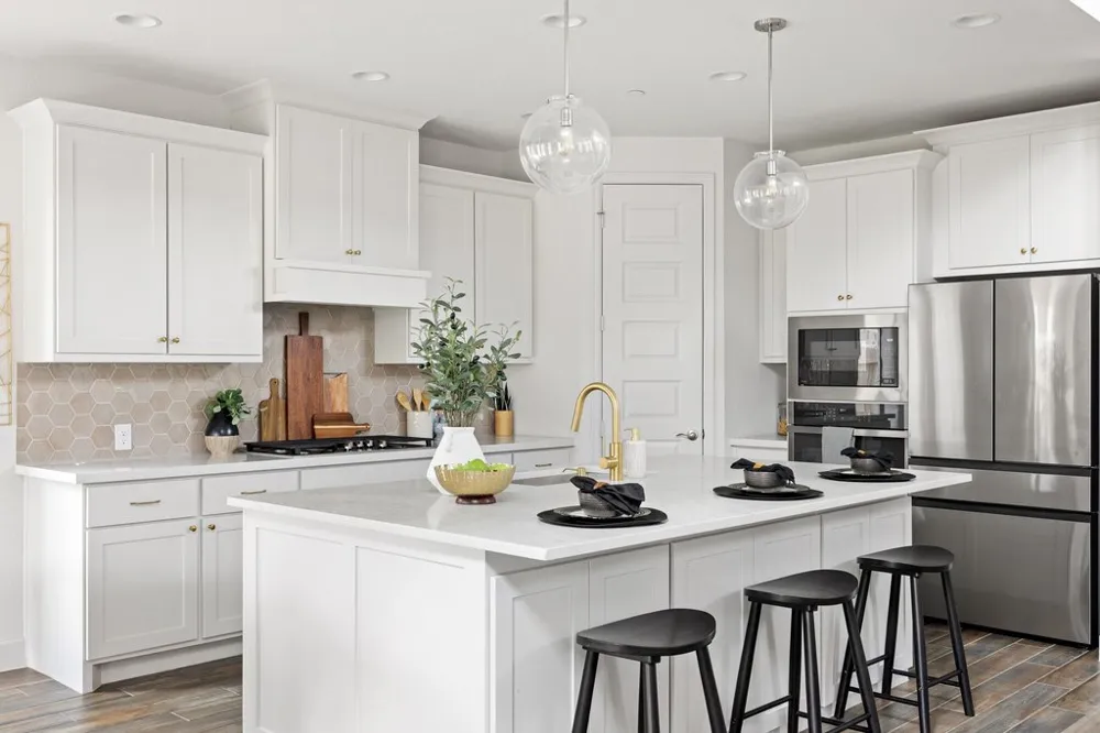 6305 Wavell Place Austin, TX 78738