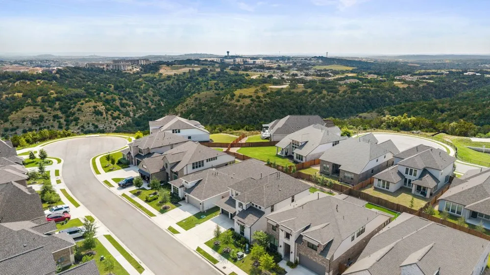 6305 Wavell Place Austin, TX 78738