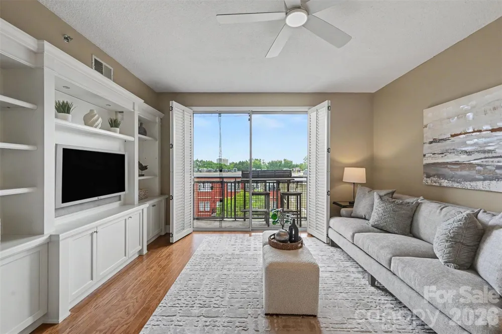 1315 East Boulevard #720 Charlotte, NC 28203