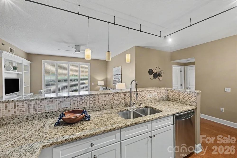 1315 East Boulevard #720 Charlotte, NC 28203