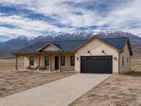 89 W Calcite Court