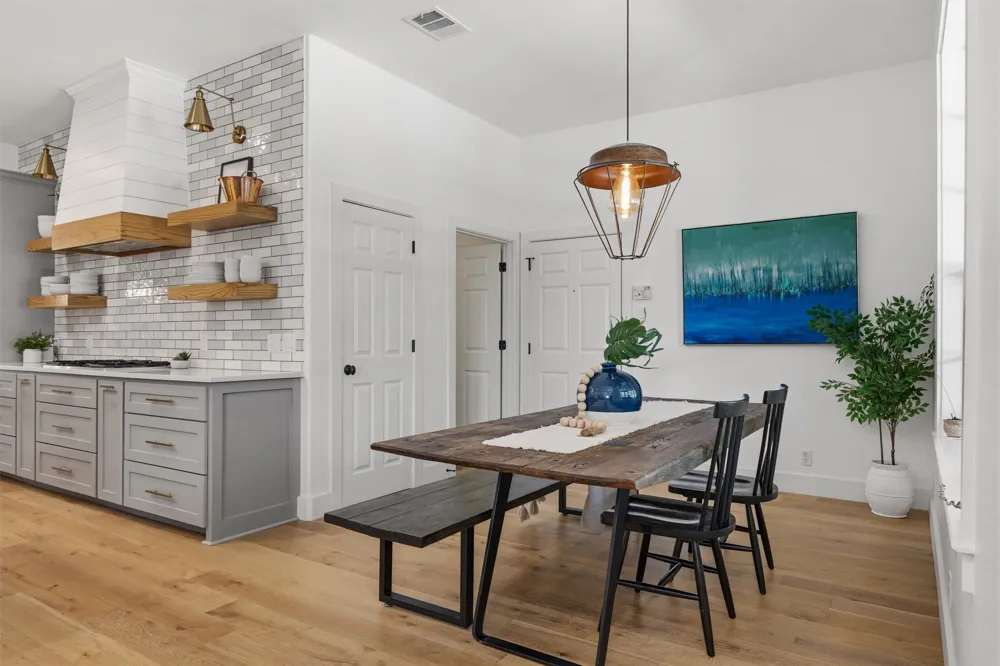 140 Vincas Shadow Court Driftwood, TX 78619