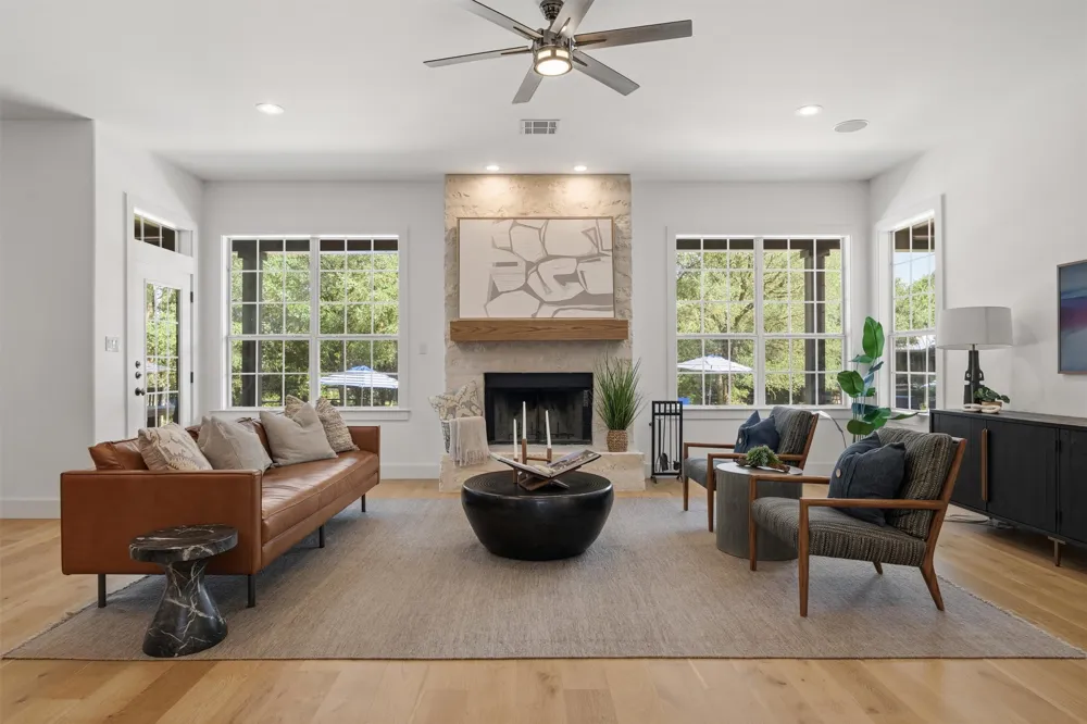 140 Vincas Shadow Court Driftwood, TX 78619