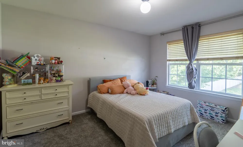 188 ORLANDO DRIVE Sicklerville, NJ 08081