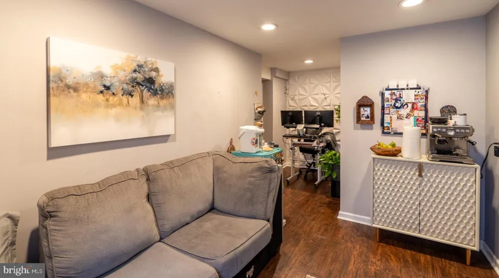 188 ORLANDO DRIVE Sicklerville, NJ 08081