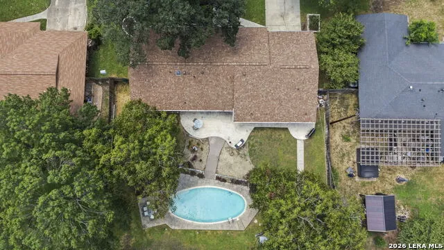 421 Windcrest Dr. Windcrest, TX 78239