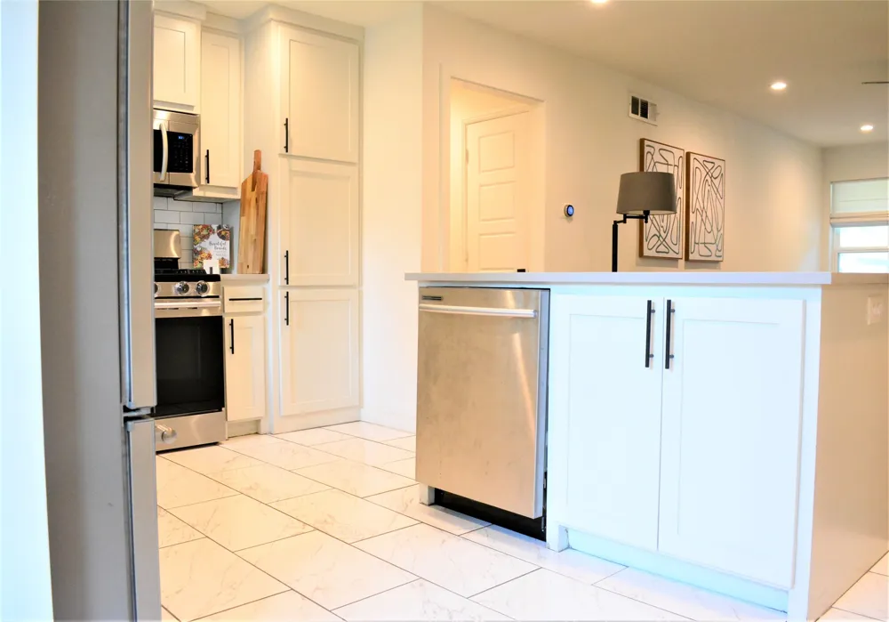 2903 Healey Drive Dallas, TX 75228