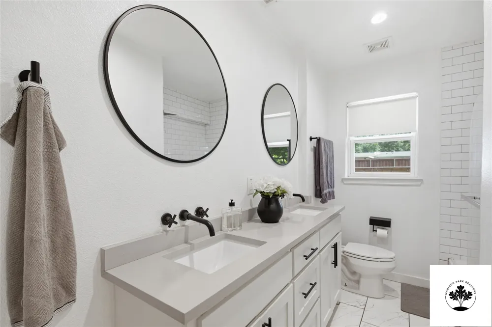 2903 Healey Drive Dallas, TX 75228