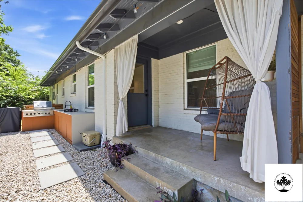2903 Healey Drive Dallas, TX 75228