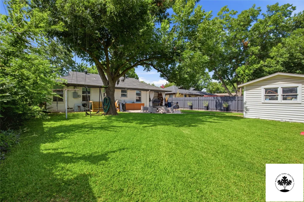 2903 Healey Drive Dallas, TX 75228
