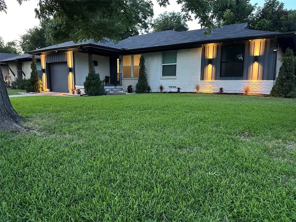 2903 Healey Drive Dallas, TX 75228