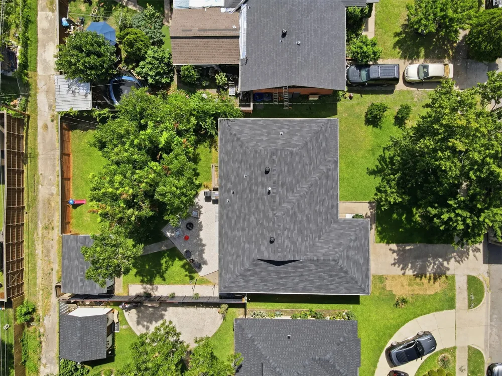 2903 Healey Drive Dallas, TX 75228