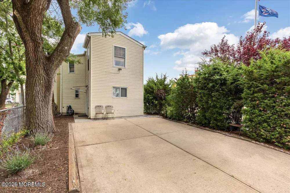 109 Poole Avenue Union Beach, NJ 07735