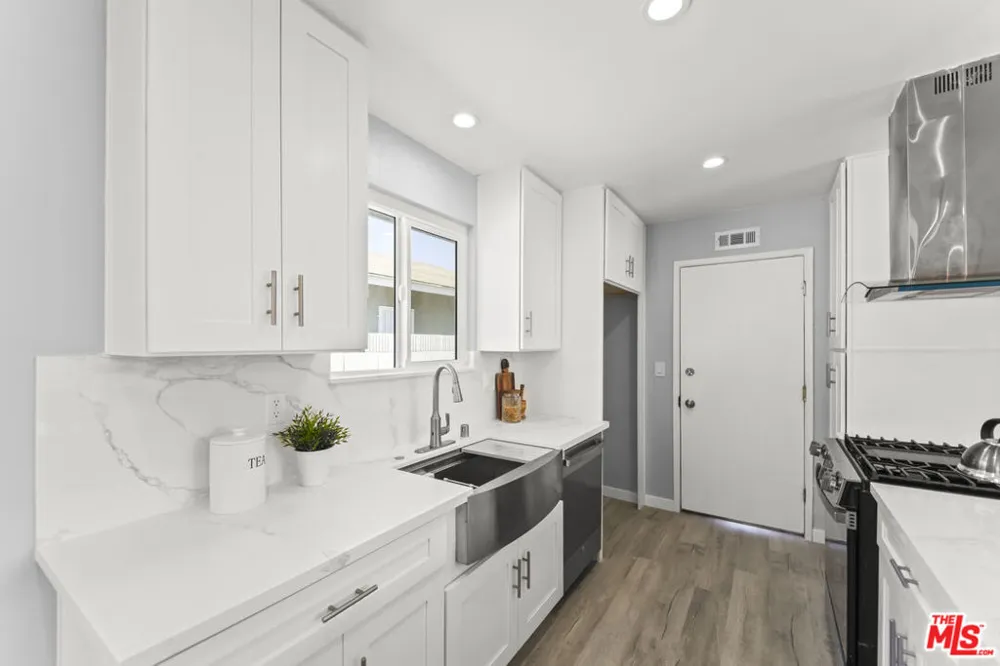 509 E Moorehaven Drive Carson, CA 90746