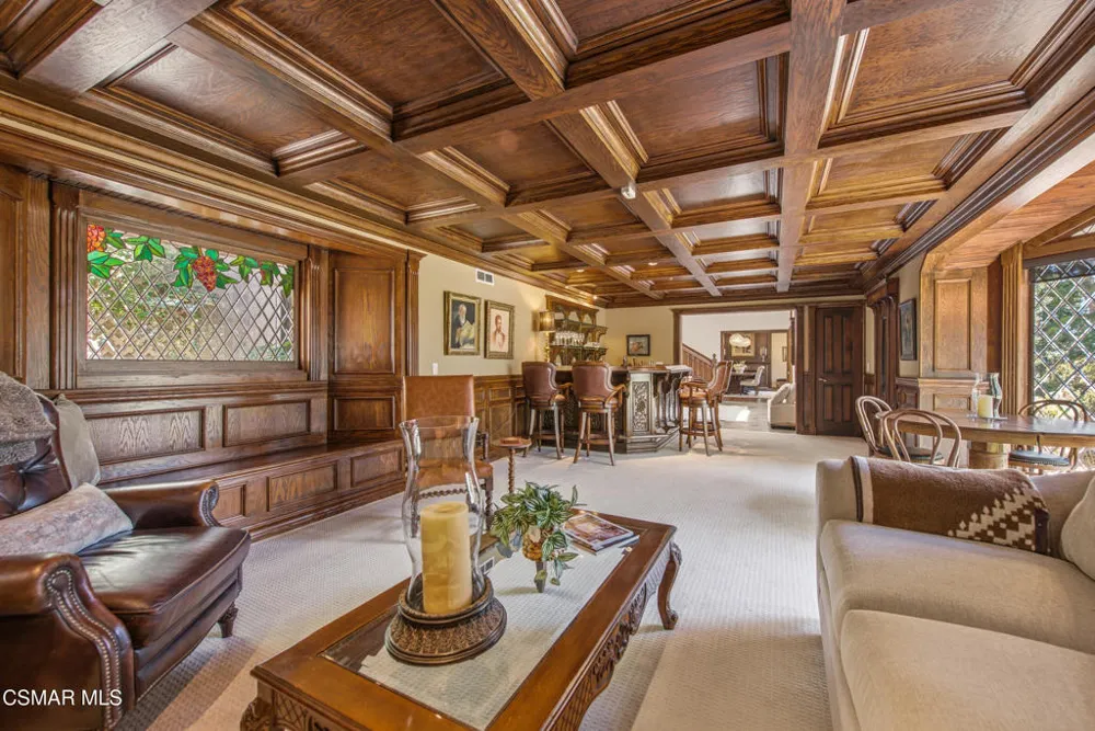 5676 Colodny Drive Agoura Hills, CA 91301