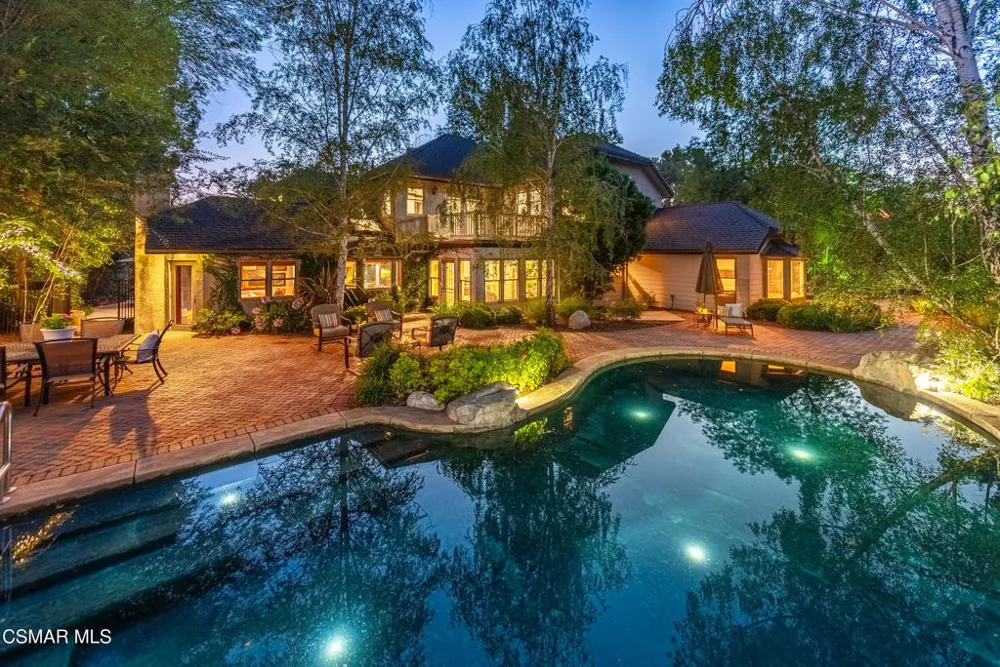 5676 Colodny Drive Agoura Hills, CA 91301
