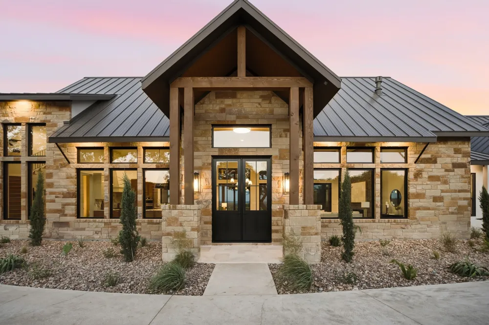 1300 Saddlebrook Canyon Court Spicewood, TX 78669