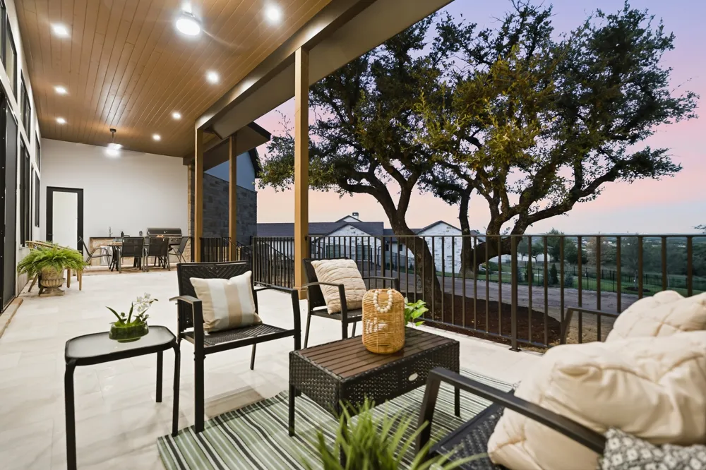 1300 Saddlebrook Canyon Court Spicewood, TX 78669