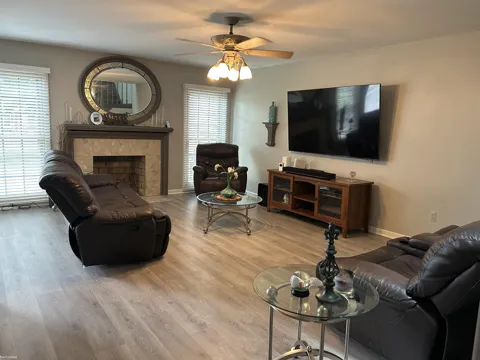 49283 Ashley Court