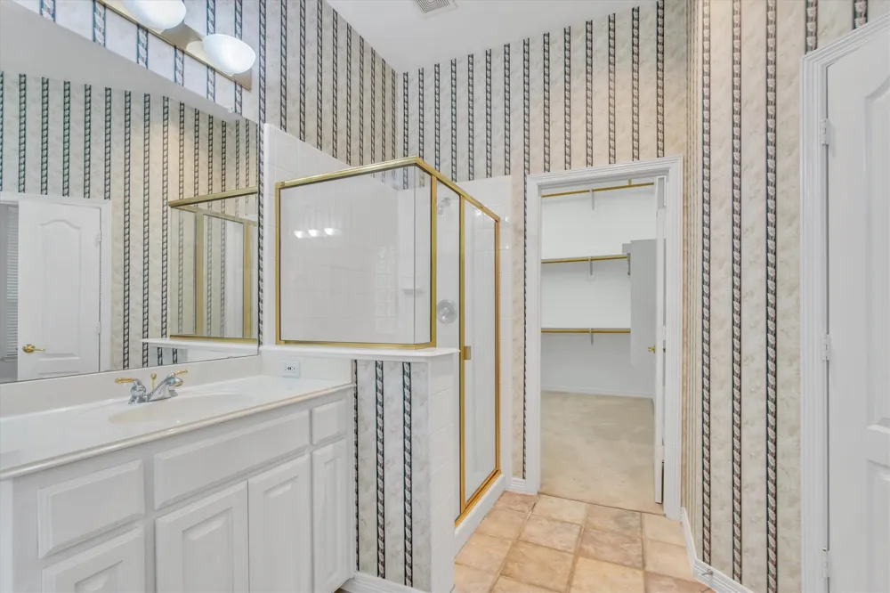 1918 Bridgestone Drive Corinth, TX 76210