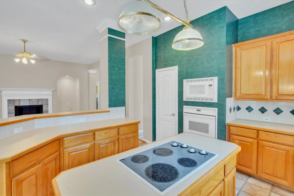1918 Bridgestone Drive Corinth, TX 76210