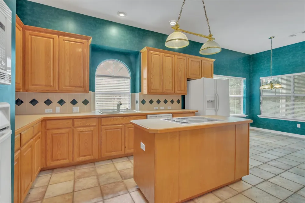 1918 Bridgestone Drive Corinth, TX 76210