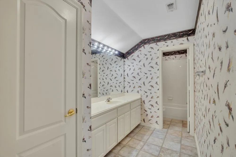 1918 Bridgestone Drive Corinth, TX 76210