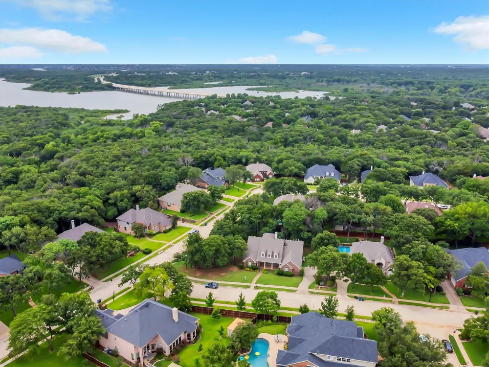 1918 Bridgestone Drive Corinth, TX 76210
