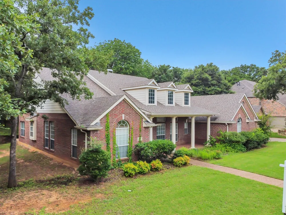 1918 Bridgestone Drive Corinth, TX 76210