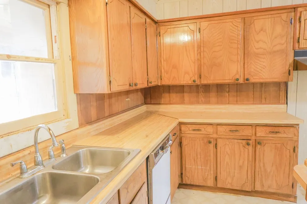 801 E Walcott Avenue Comanche, TX 76442