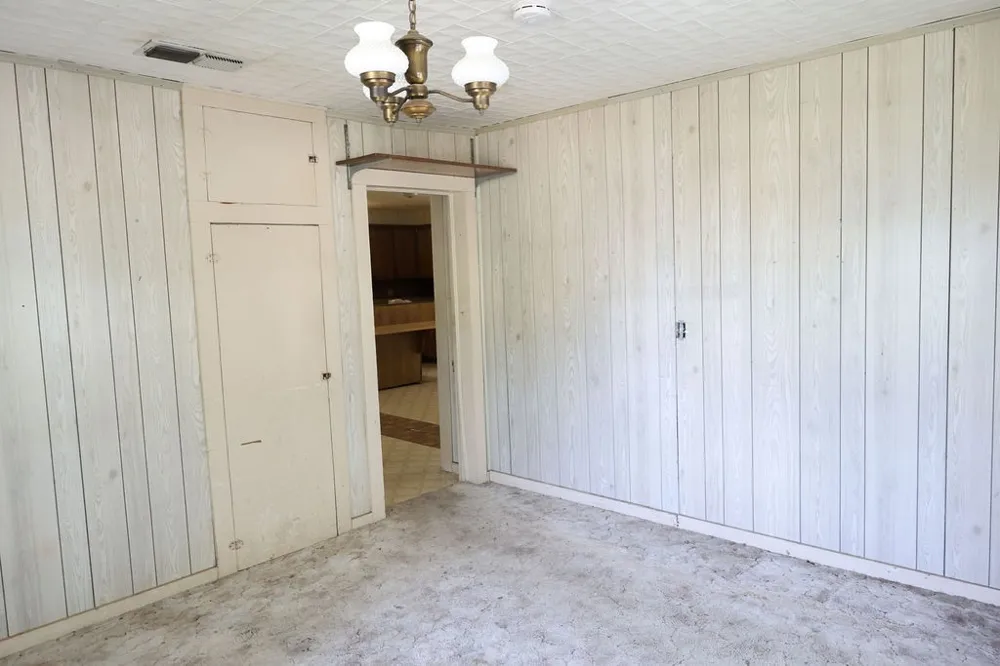 801 E Walcott Avenue Comanche, TX 76442